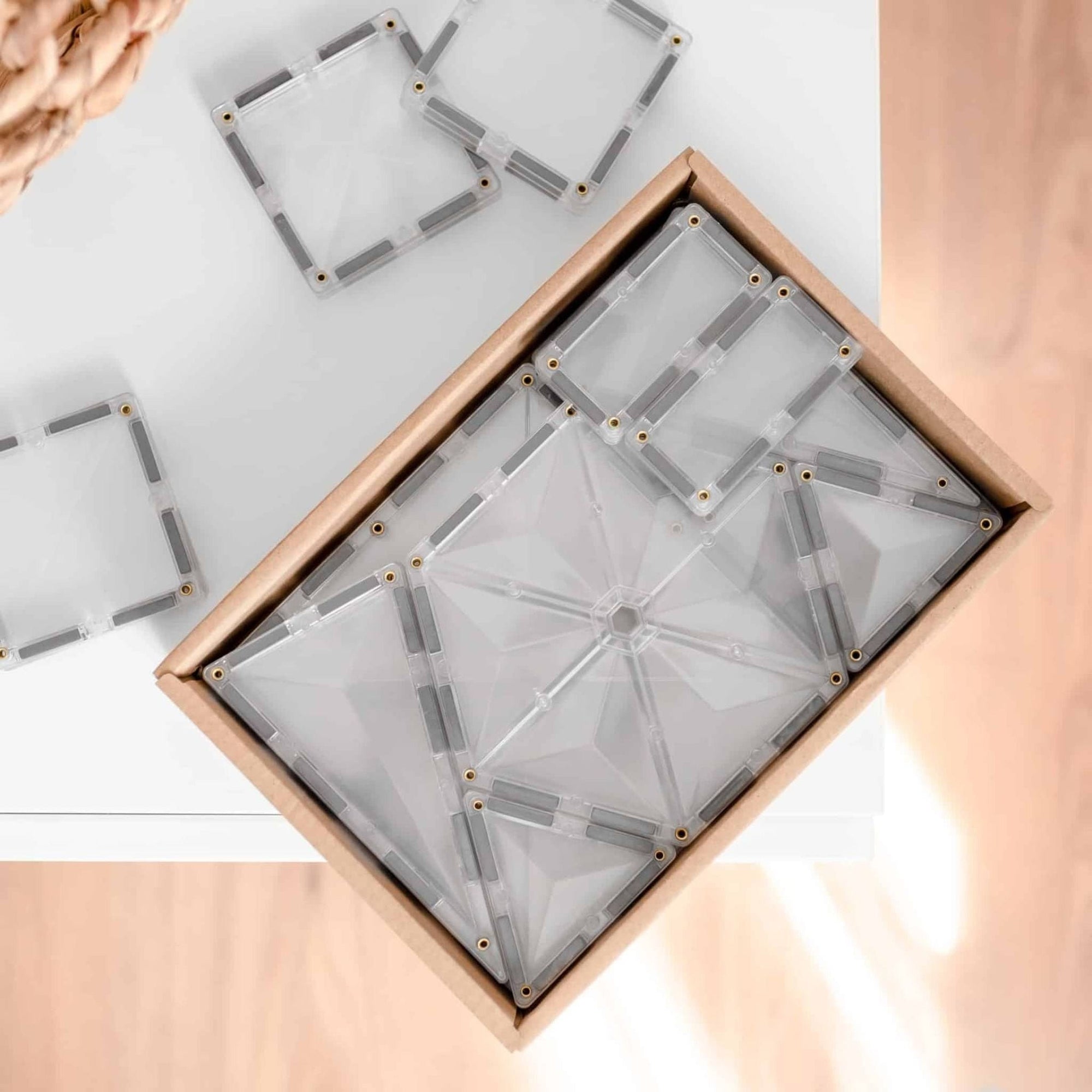 Connetix 34 piece Clear Pack