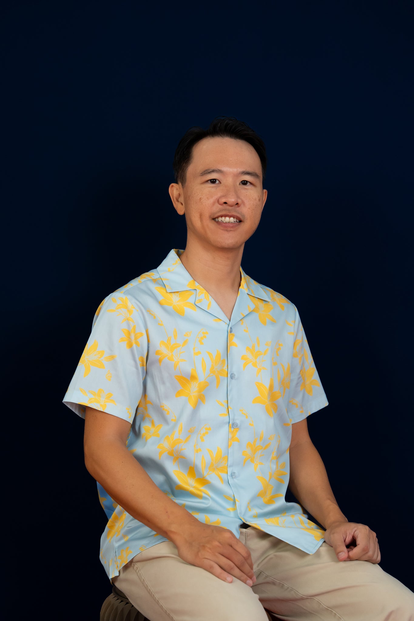 Men's Hawaiian Shirt -  Lily Valley