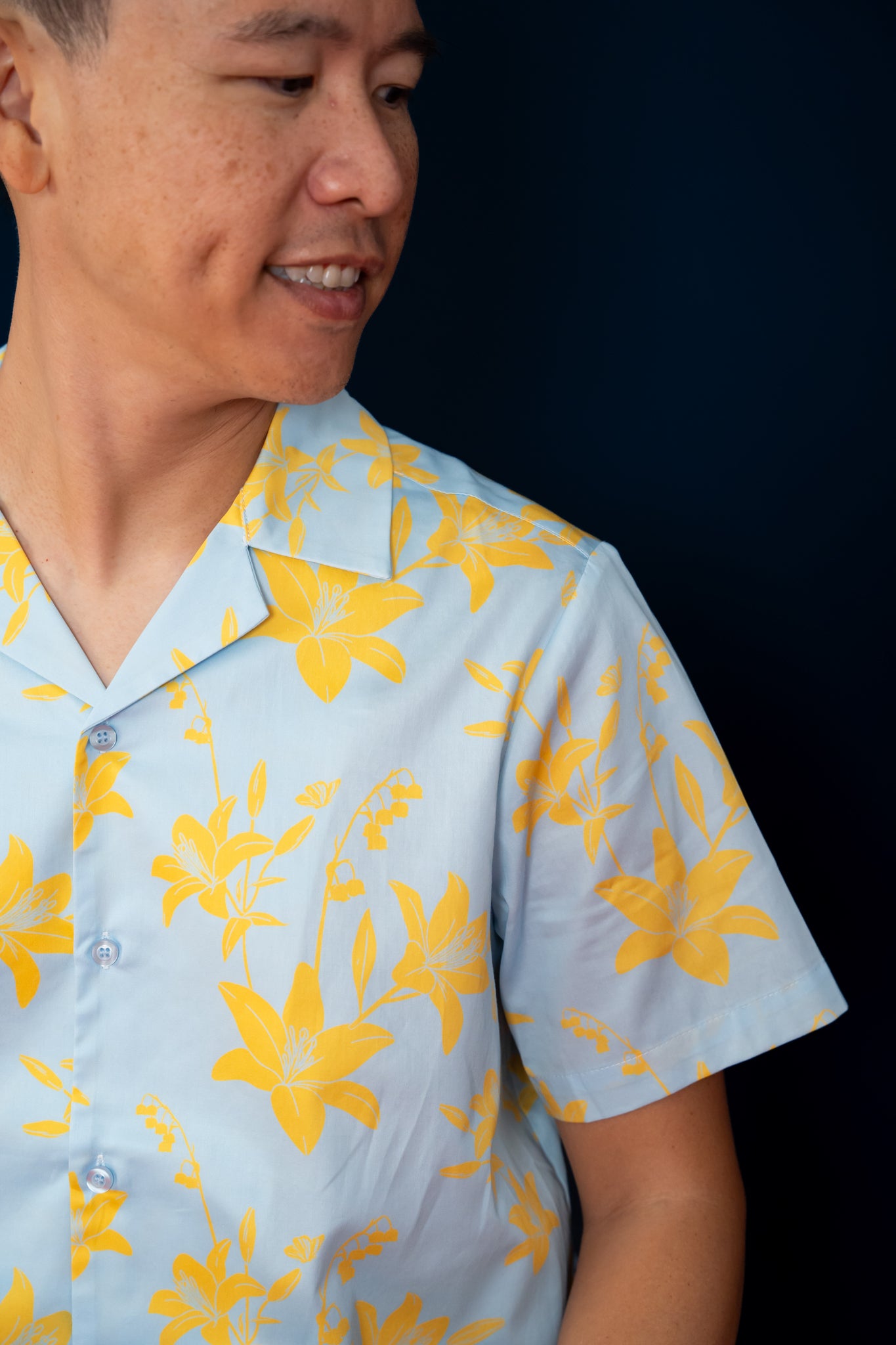Men's Hawaiian Shirt -  Lily Valley
