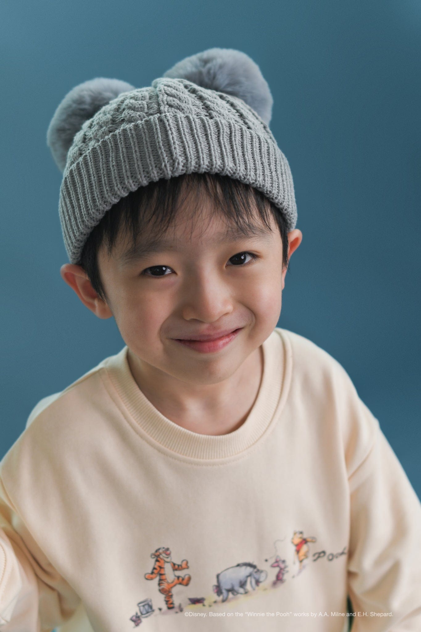 Double-Pom Beanie - Grey