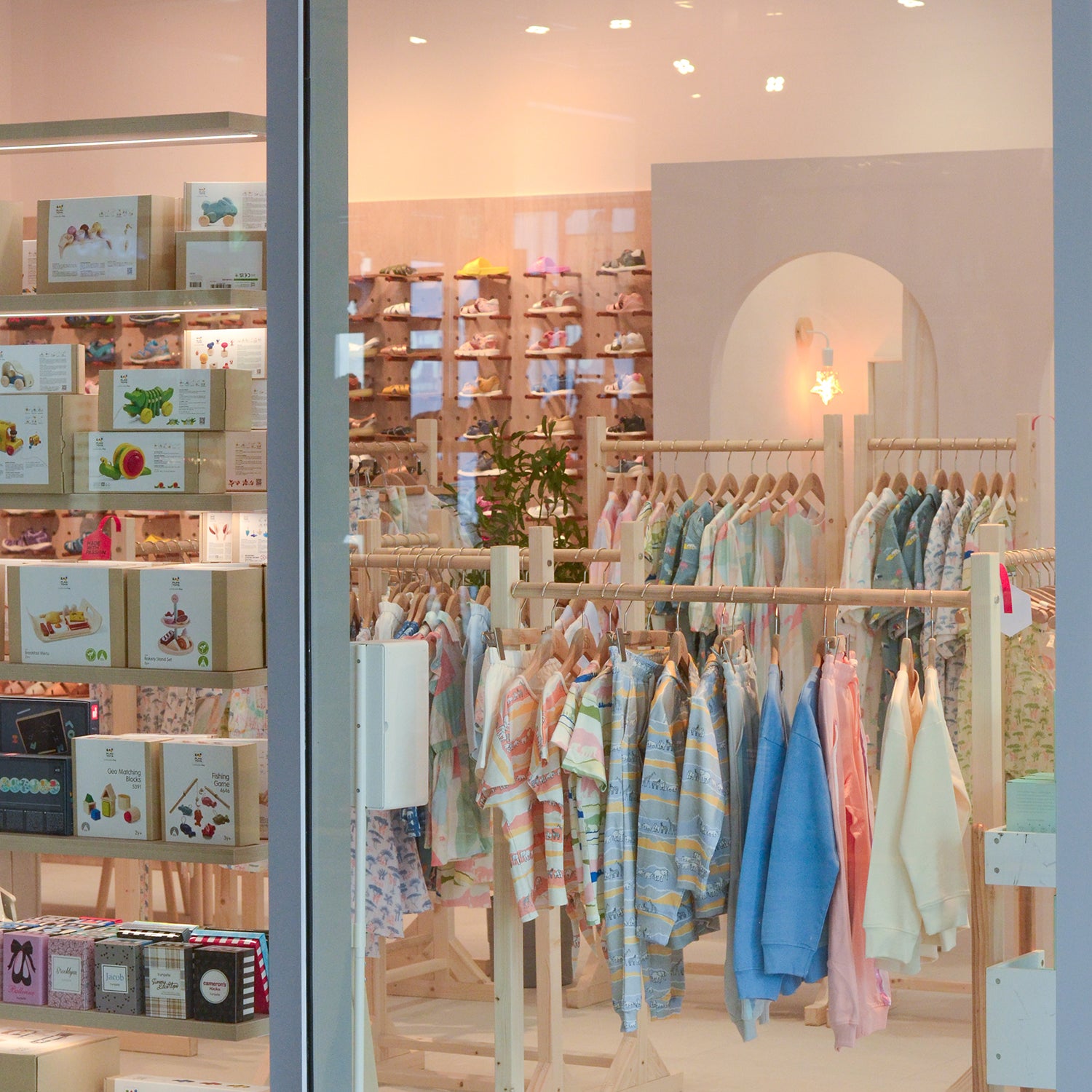 Children's clothing store window display