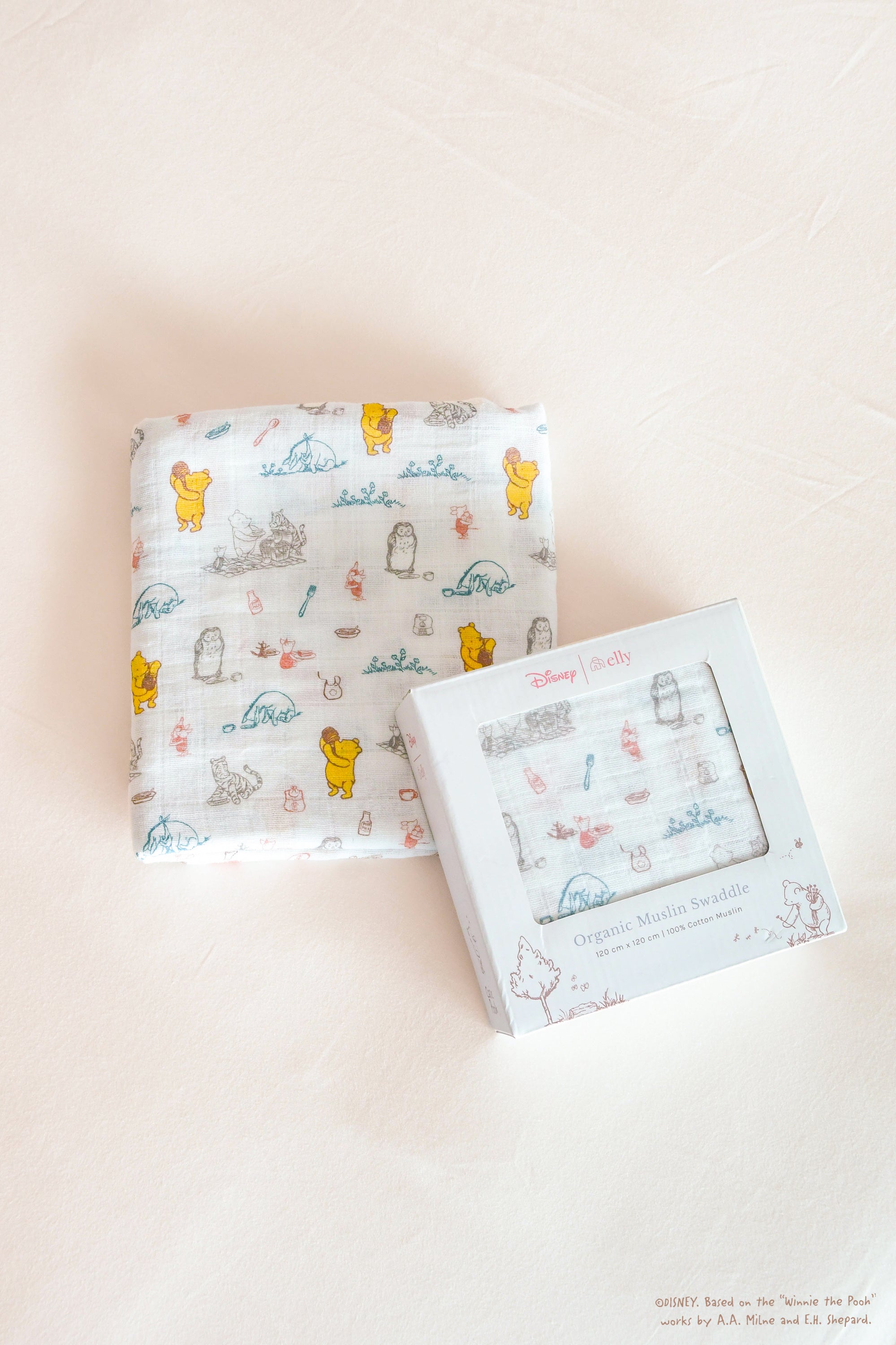 Organic Cotton Swaddle - Picnic With Pooh