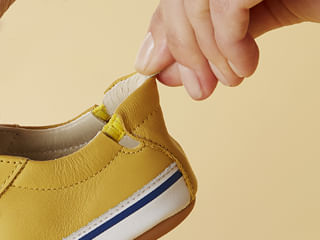 Tip Toey Joey Stretch&Stay