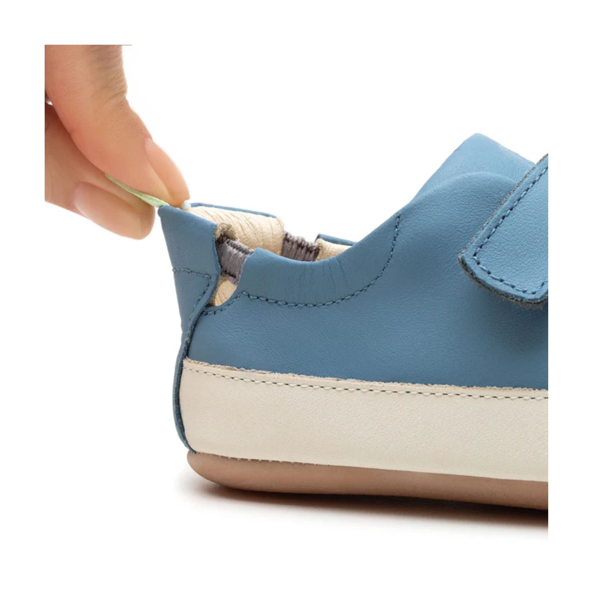 Tip Toey Joey Bossy Sneakers - Denim / White (Baby)