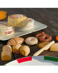 Bread Set (Close Up)