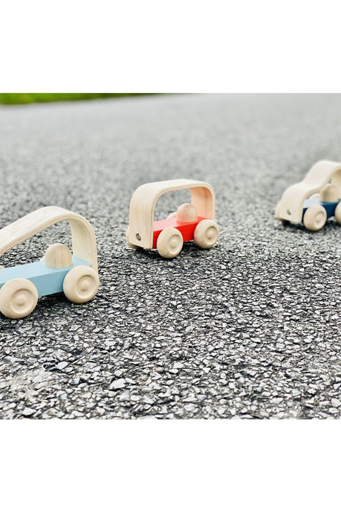 Plan Toys - Vroom Truck (Road Surface)