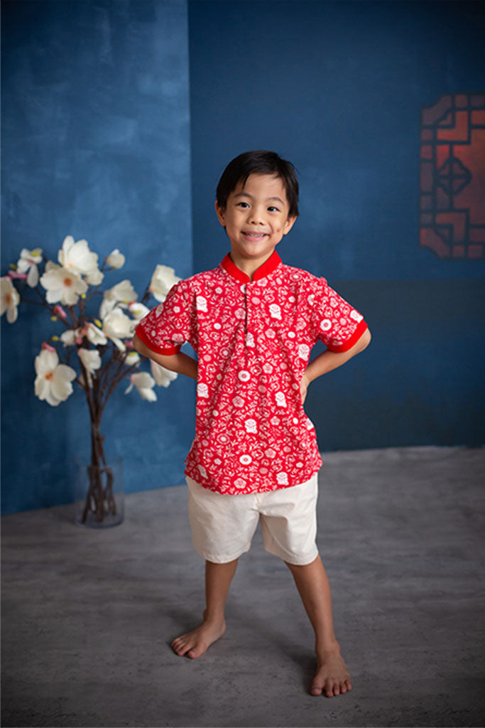 Mandarin-collared Polo Tee - Red Lion Flowers | CNY2022 Twinning Family Set | The Elly Store Singapore