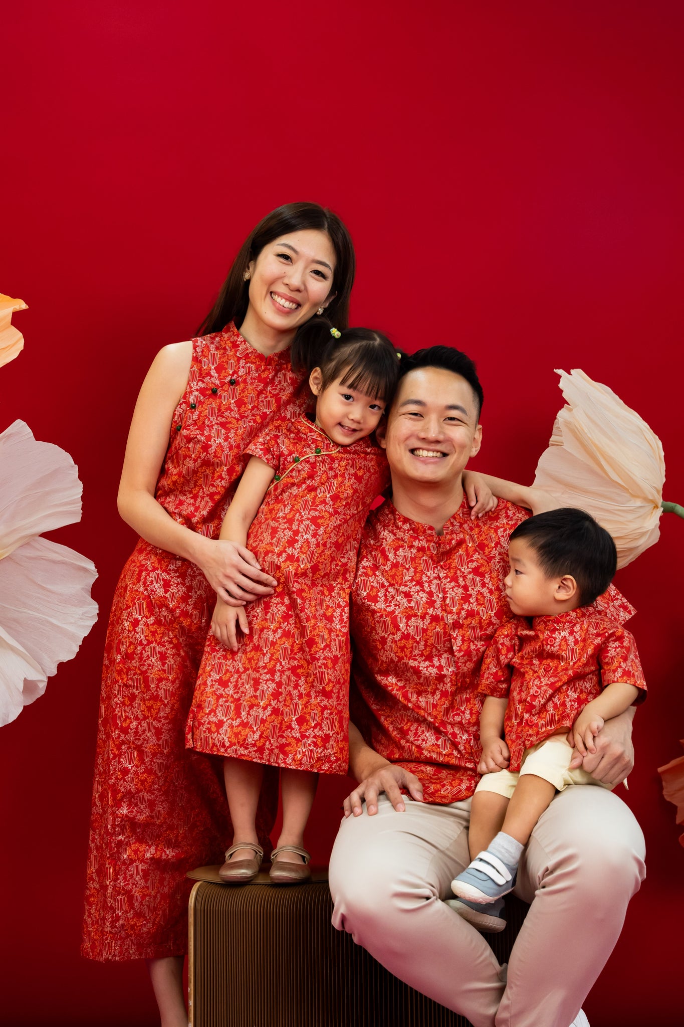 Men&#39;s Mandarin-collared Shirt - Red Lanterns