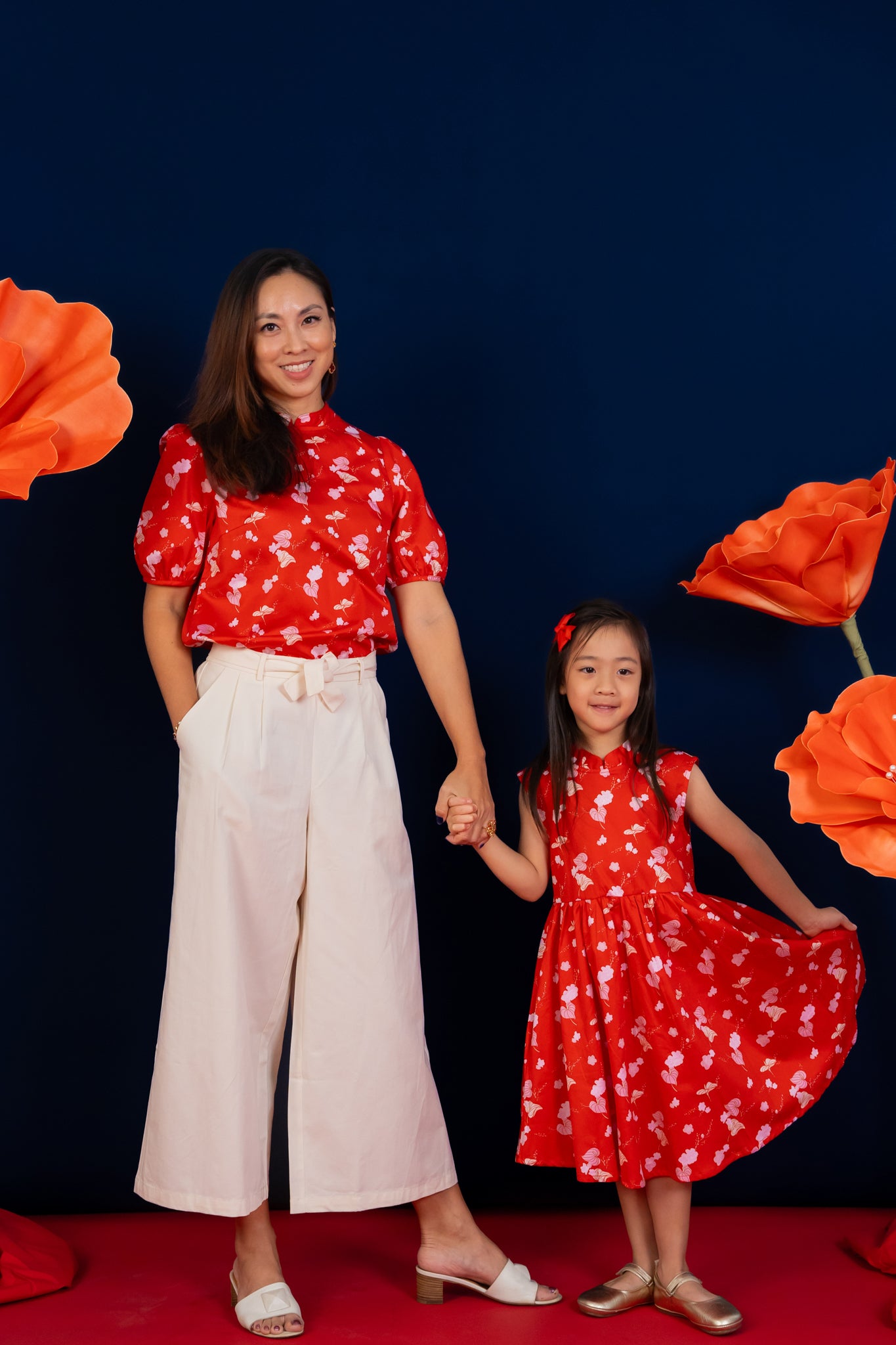 Ladies Nadia Top Red Blossom Lily