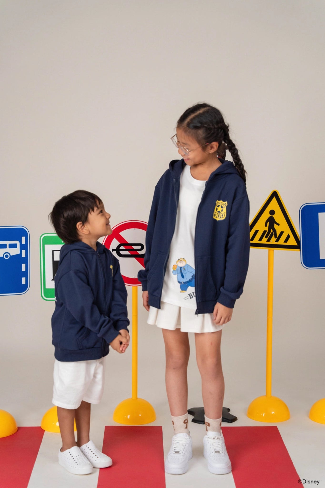 Carey Hoodie - Navy ZPD