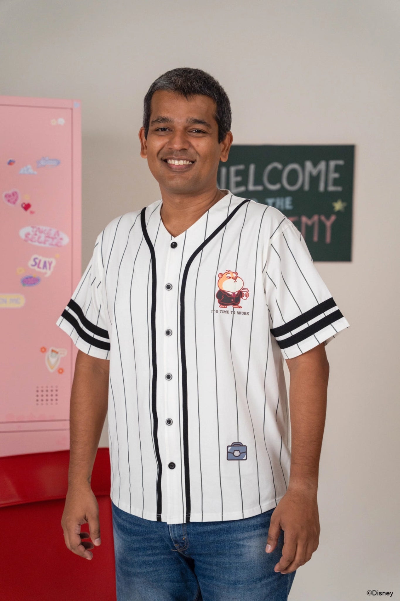 Disney | elly - Adult Baseball Tee Black Lemming