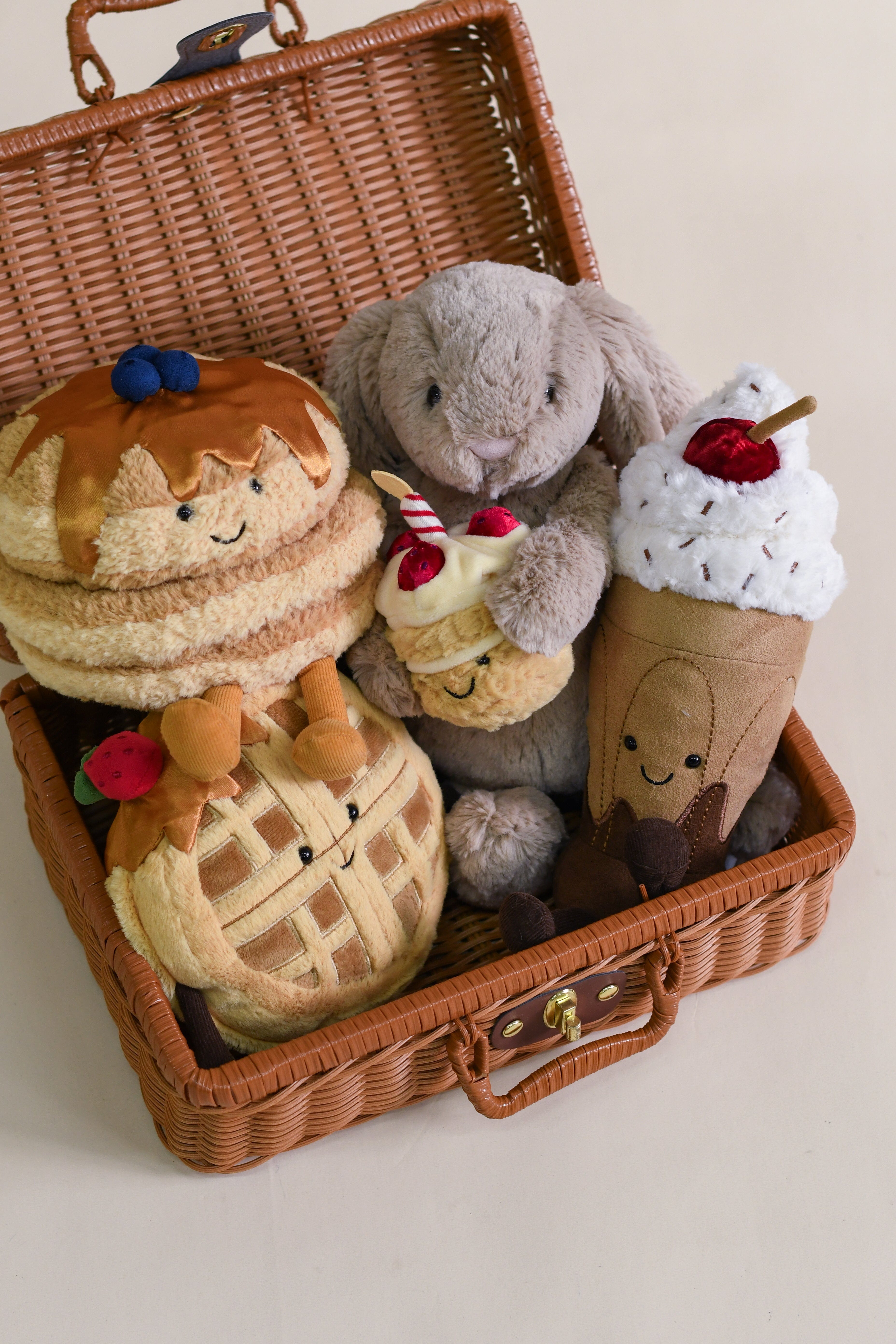 Jellycat | Amuseables Storm Cloud – The Elly Store