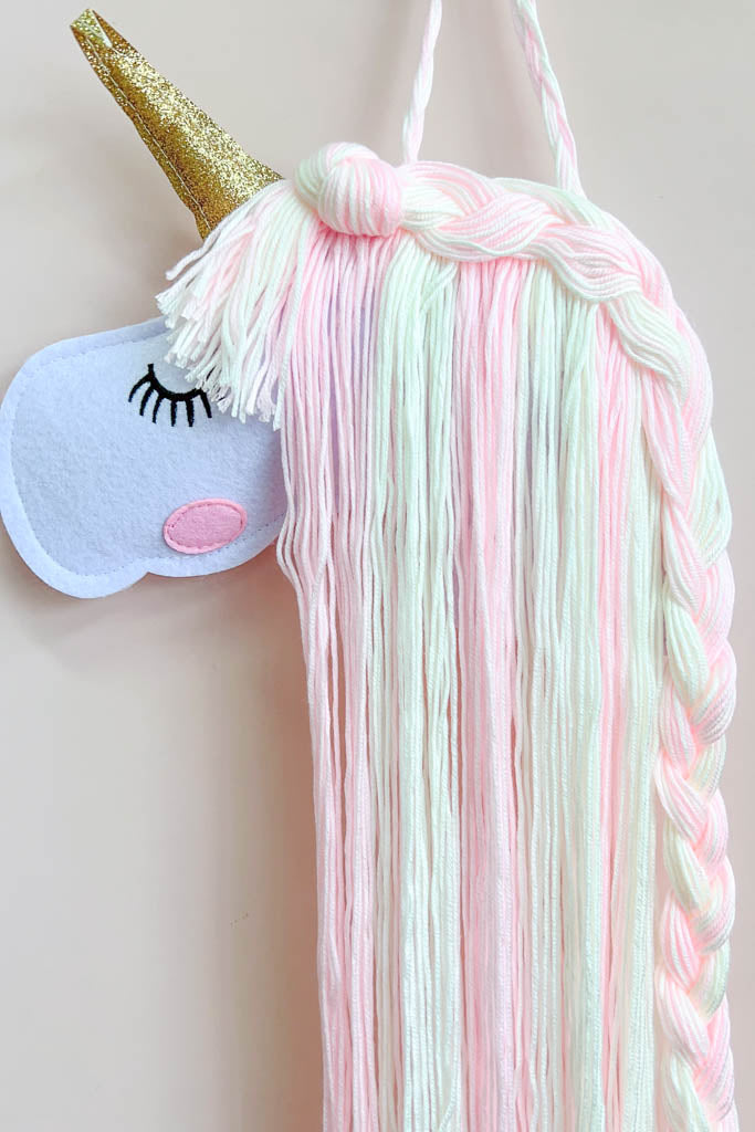 Hair Clip Holder - Unicorn (Close Up)