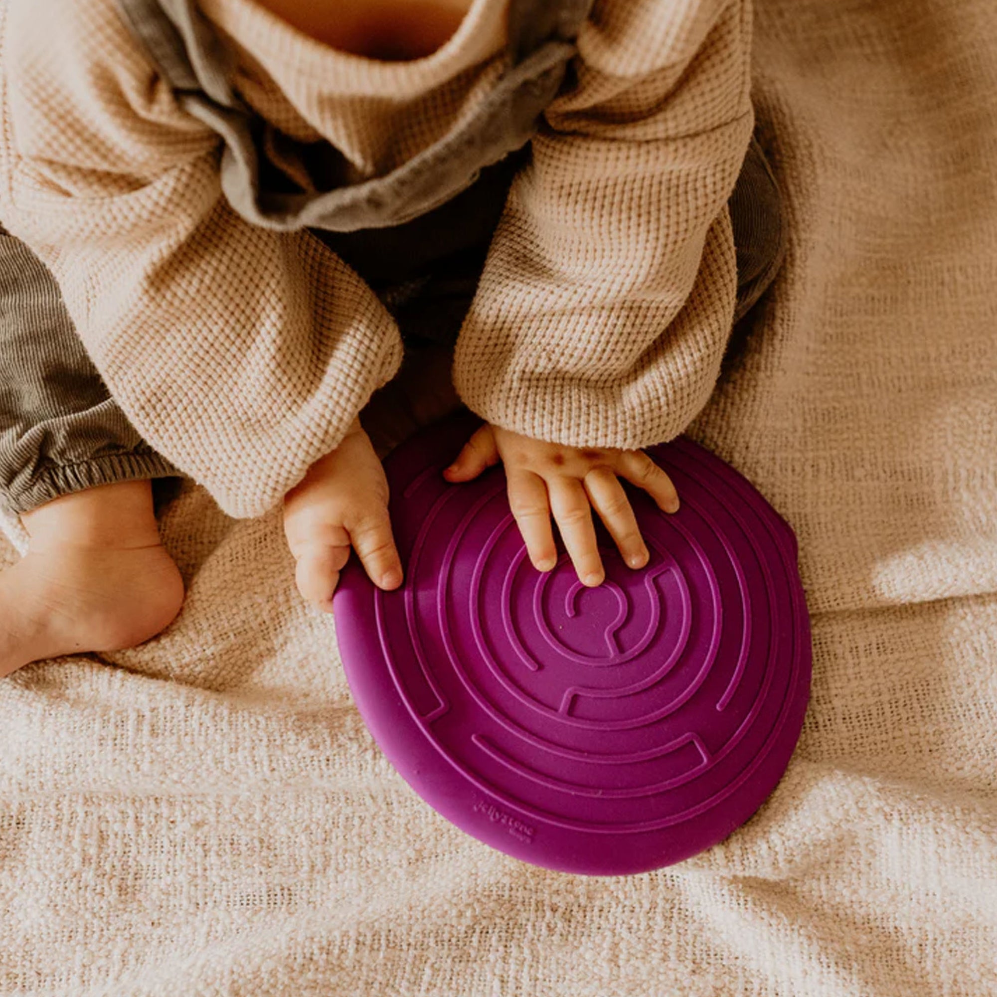 Jellystone Space Explorer Peekaboo Sensory Bag 