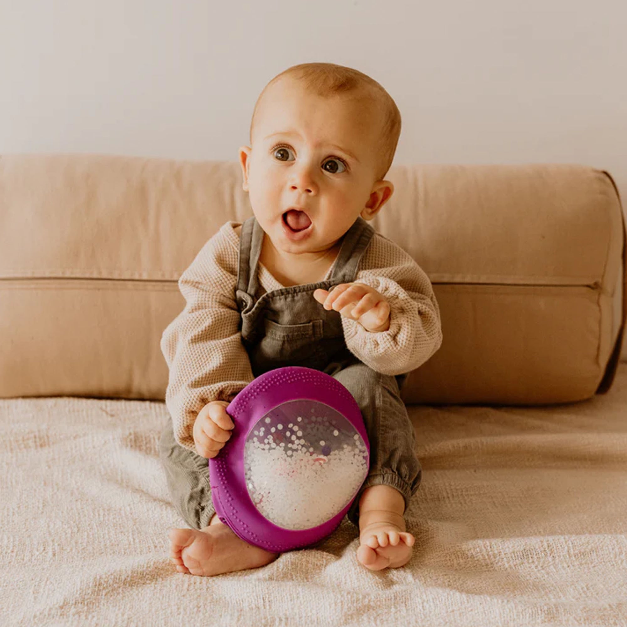 Jellystone Space Explorer Peekaboo Sensory Bag 