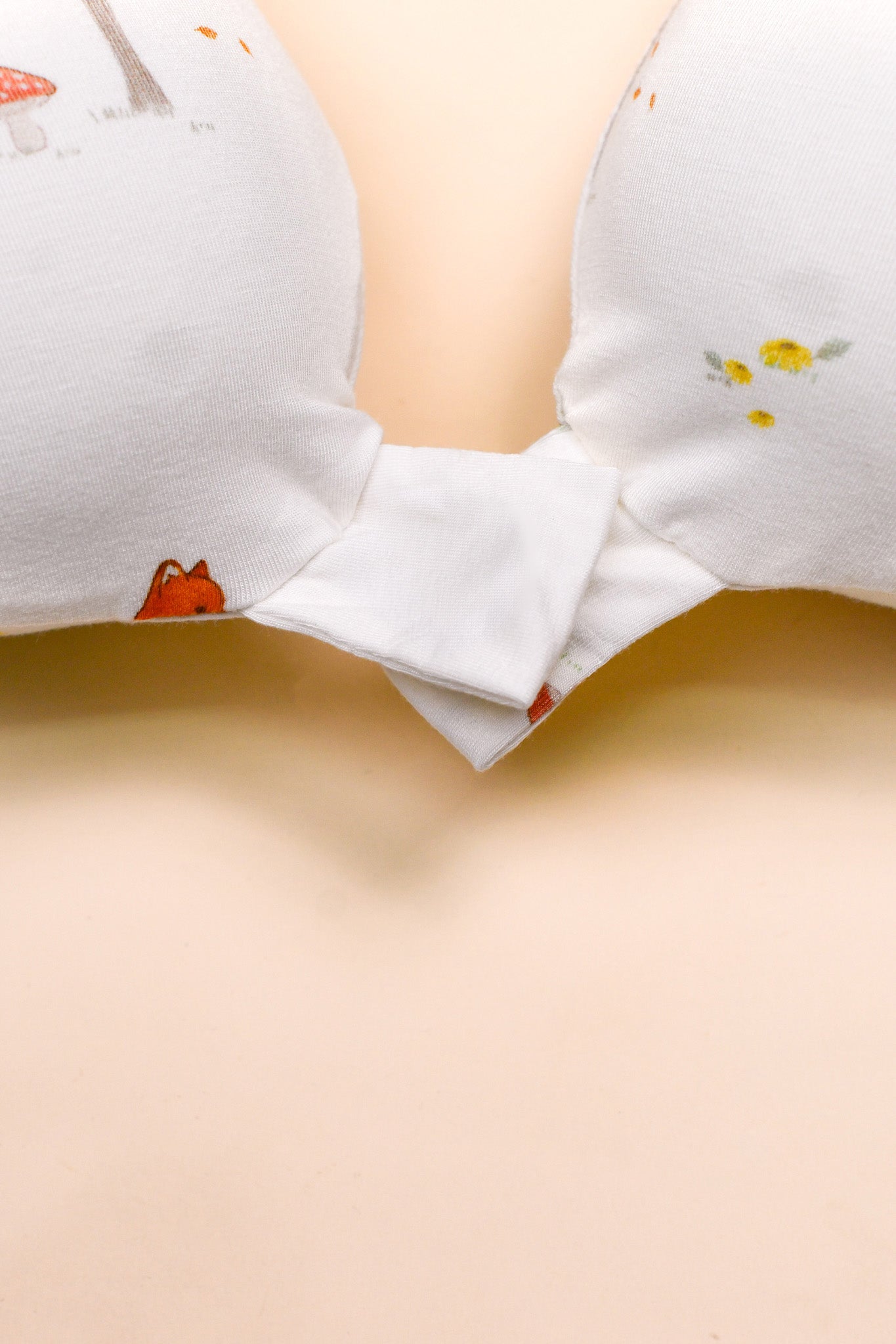 Snuggle Neck Pillow - Neighbourwood Friends