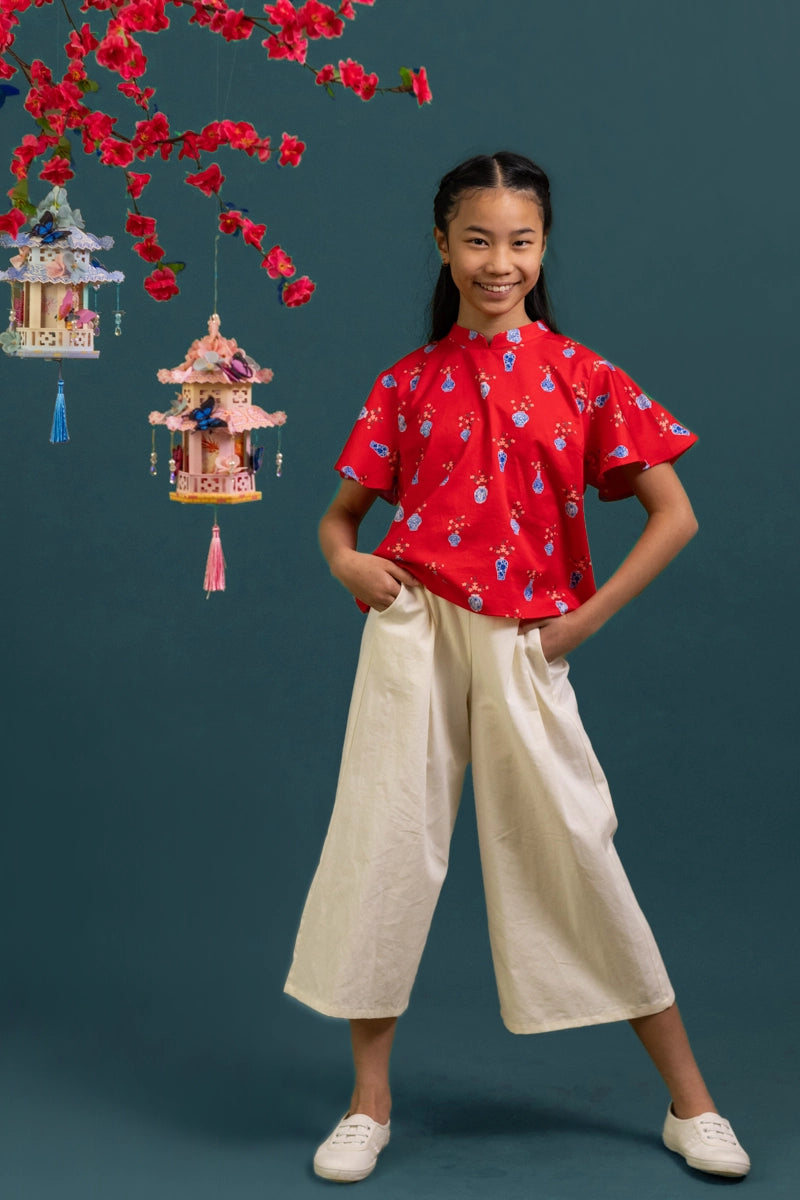 Amanda Top - Red Vases