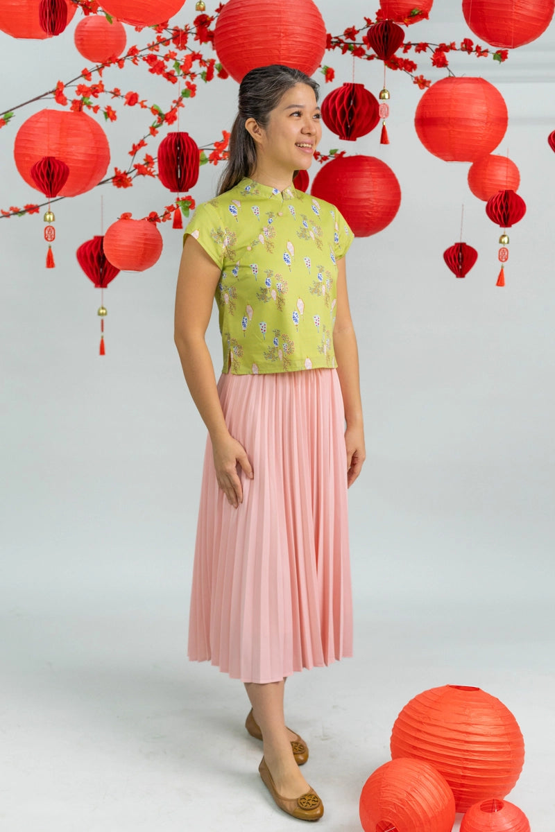Ladies Alana Top - Yellow Floral Lanterns