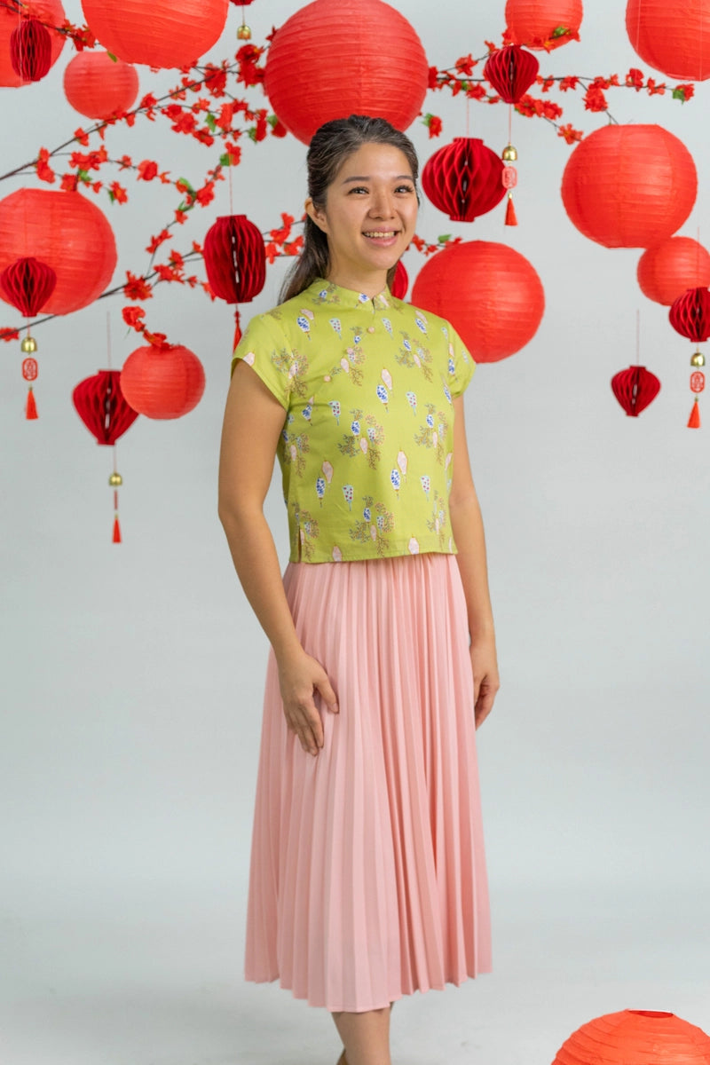 Ladies Alana Top - Yellow Floral Lanterns