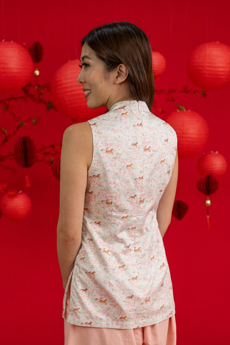 Ladies Peony Fitted Top - Meadow Horses