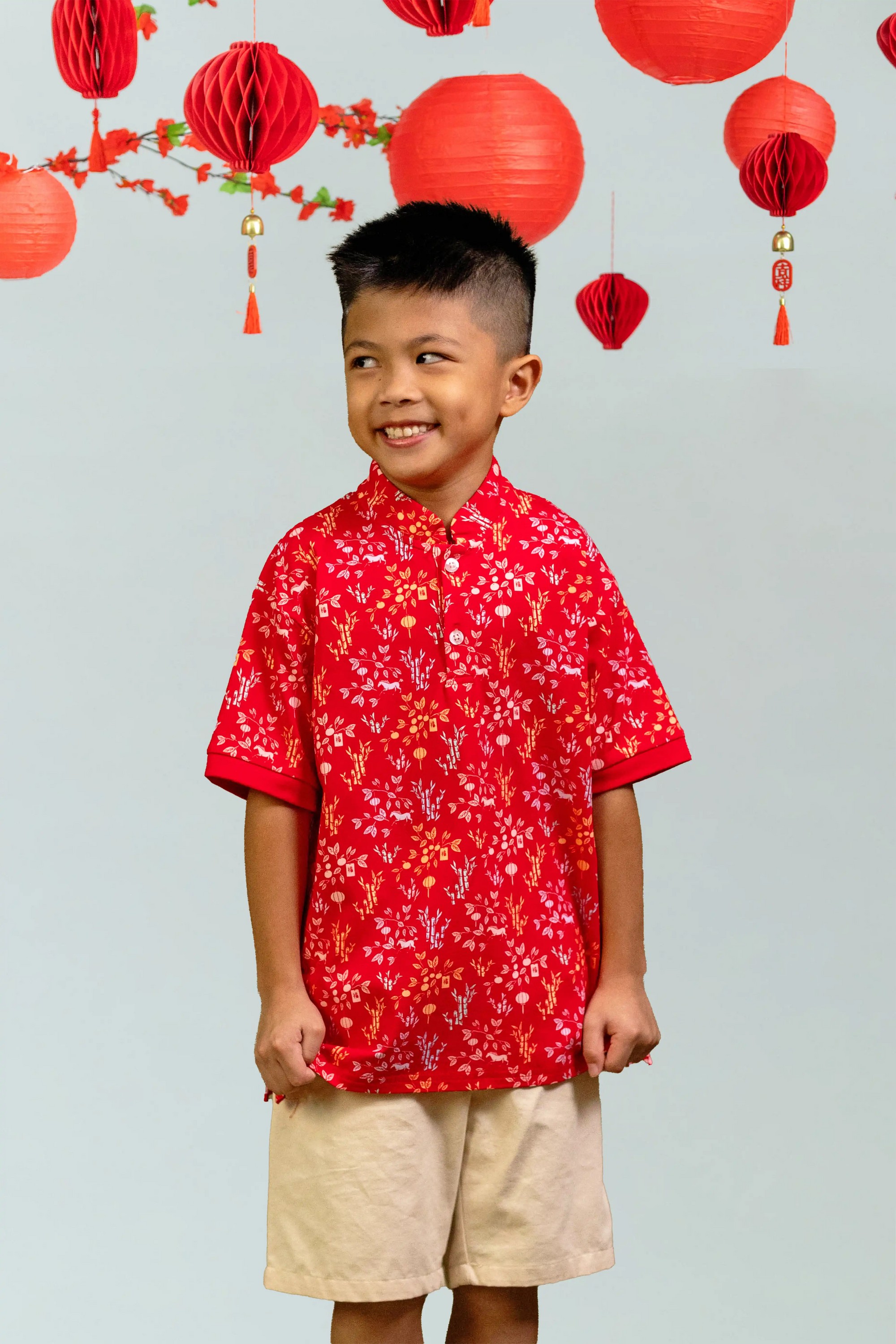Mandarin-collared Polo Tee - Red Floral Bamboo