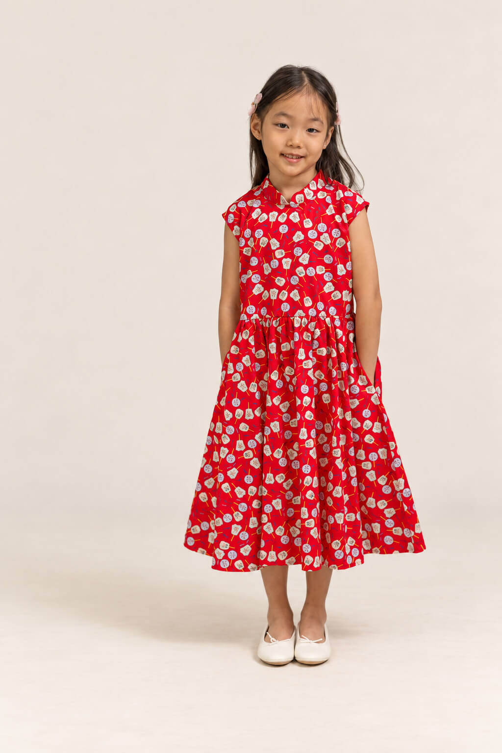 Twirly Cheongsam - Red Fans