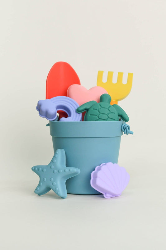 Olive | Beach Bucket Sand Play Set - Turquoise 8 piece Set | The Elly Store 