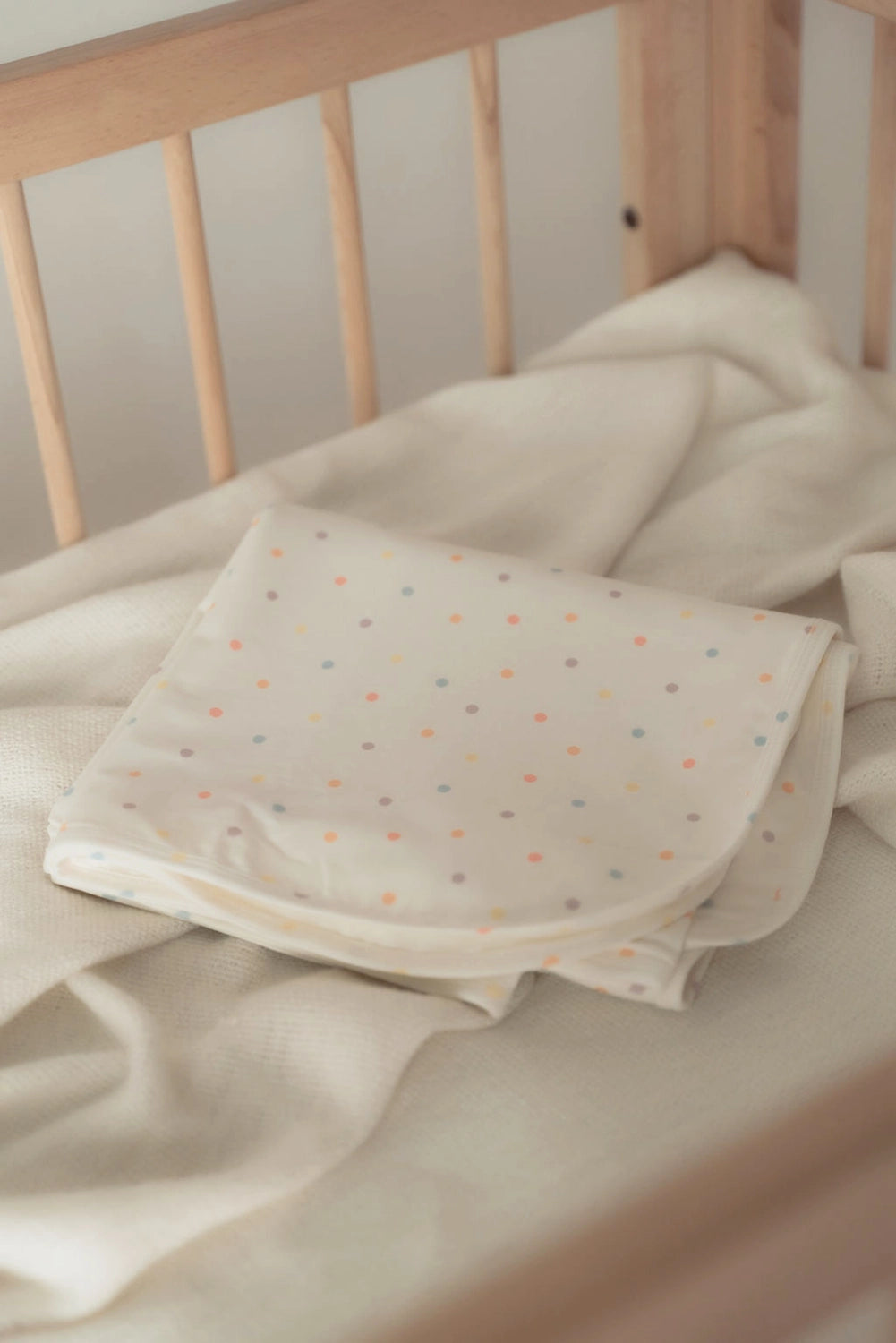 Jersey Blanket - Pastel Polka Dots
