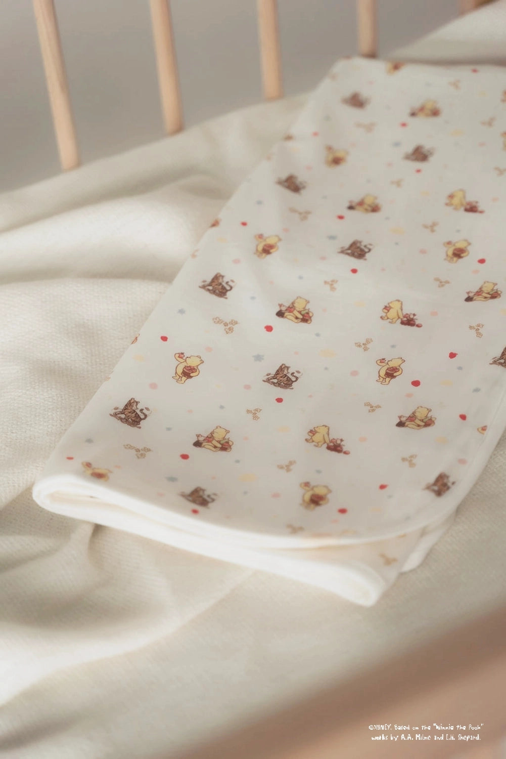 Jersey Blanket - White Harvest Pooh