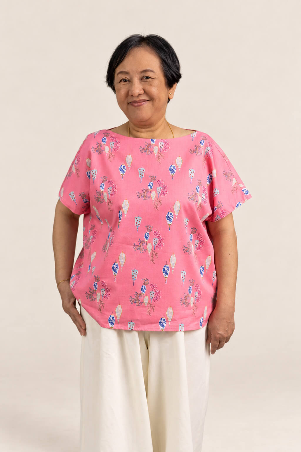 Ladies Becca Top - Pink Floral Lanterns