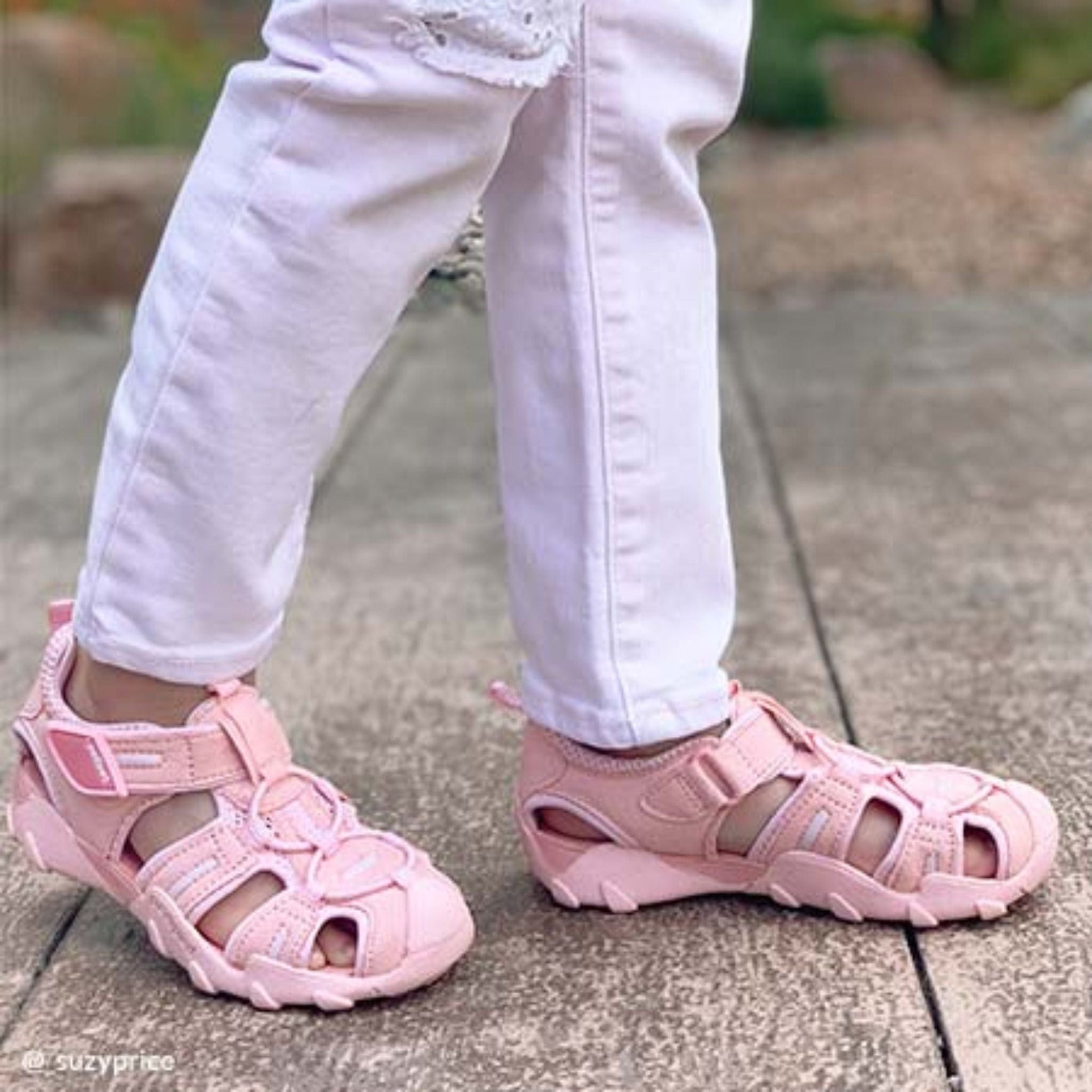 Pediped Canyon pink sandals on child