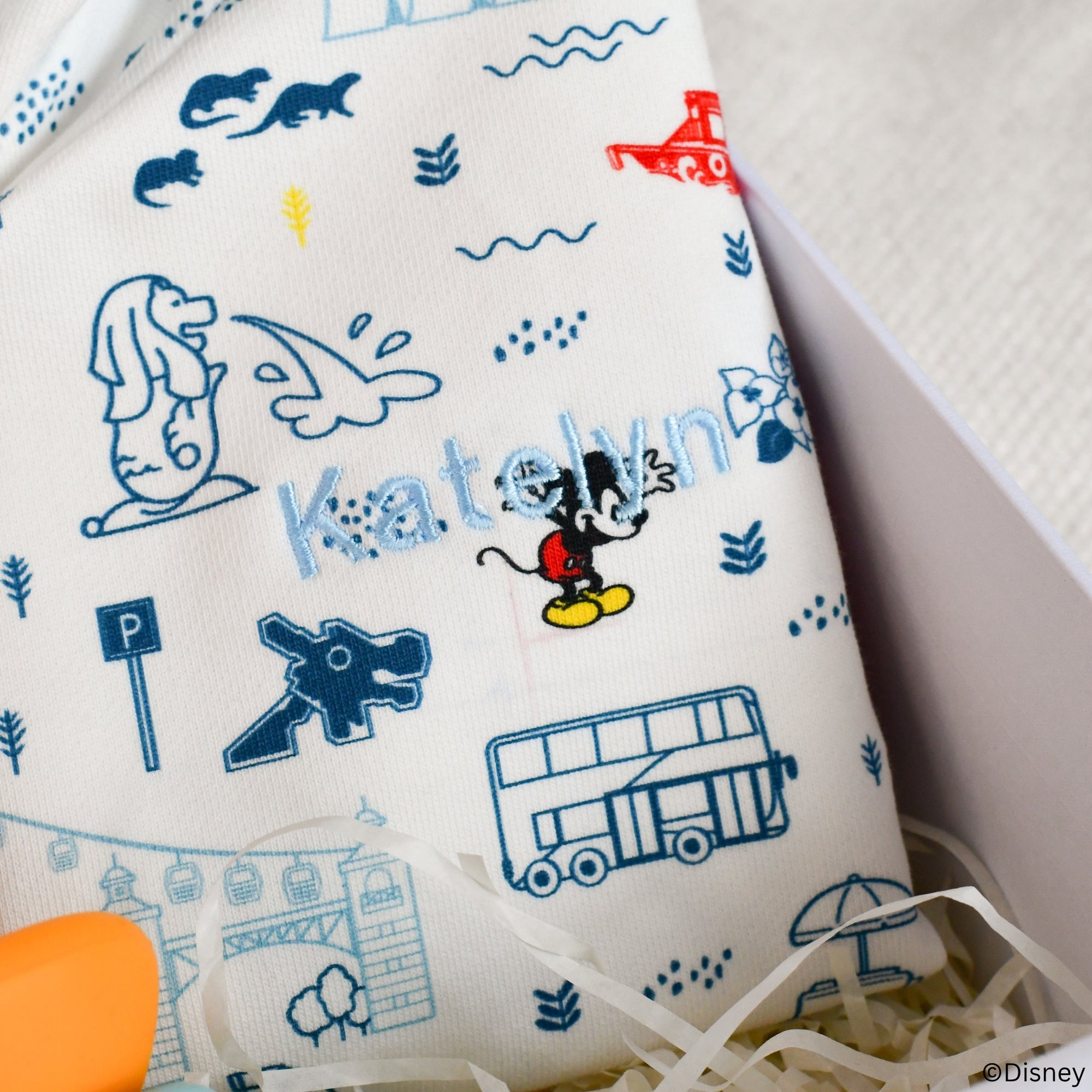 Hooded Robe Personalisable Gift Set | The Elly Store