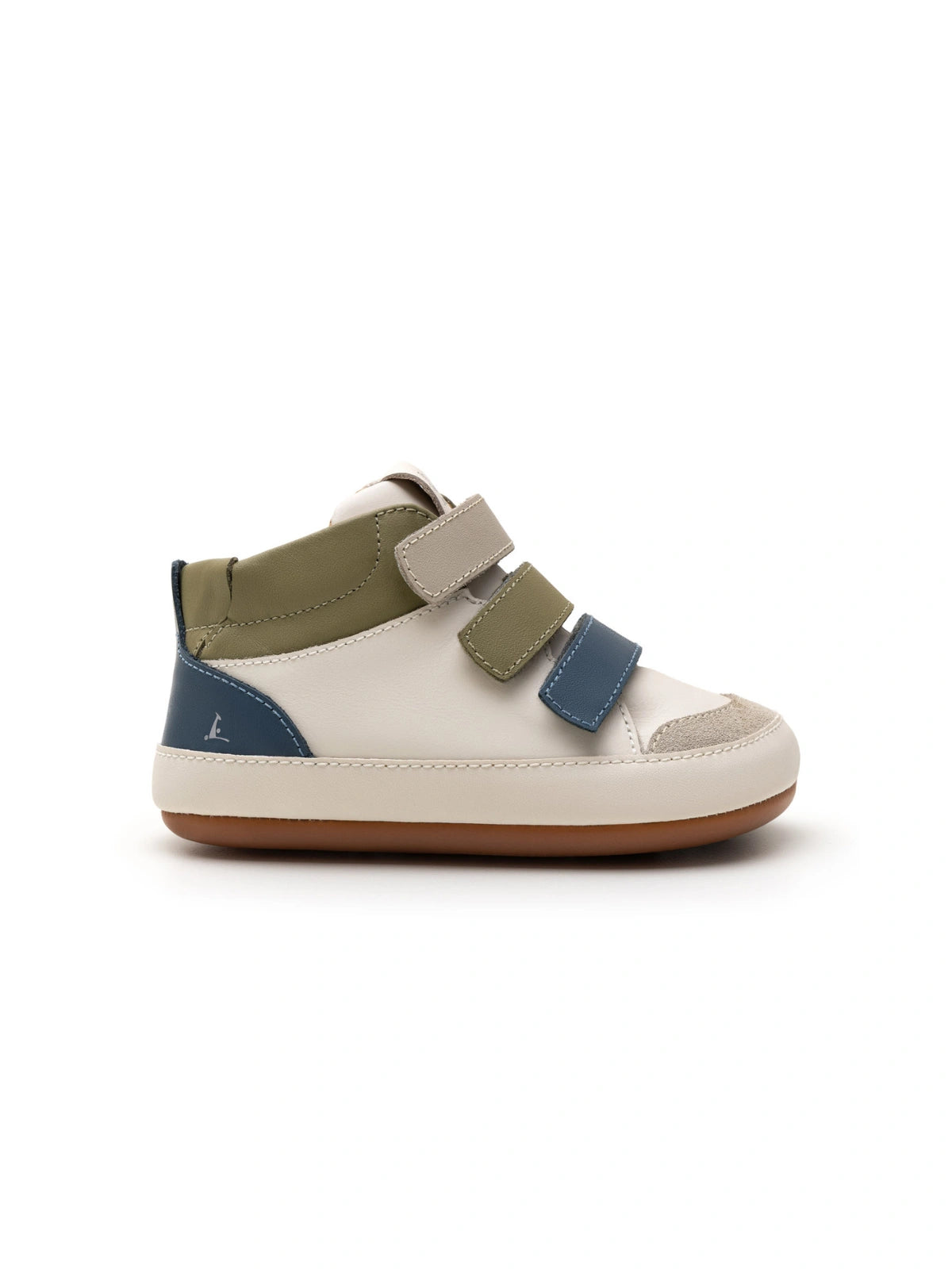 Side profile of the baby Metropoly shoe highlighting the flat ergonomic sole and high-top ankle support.