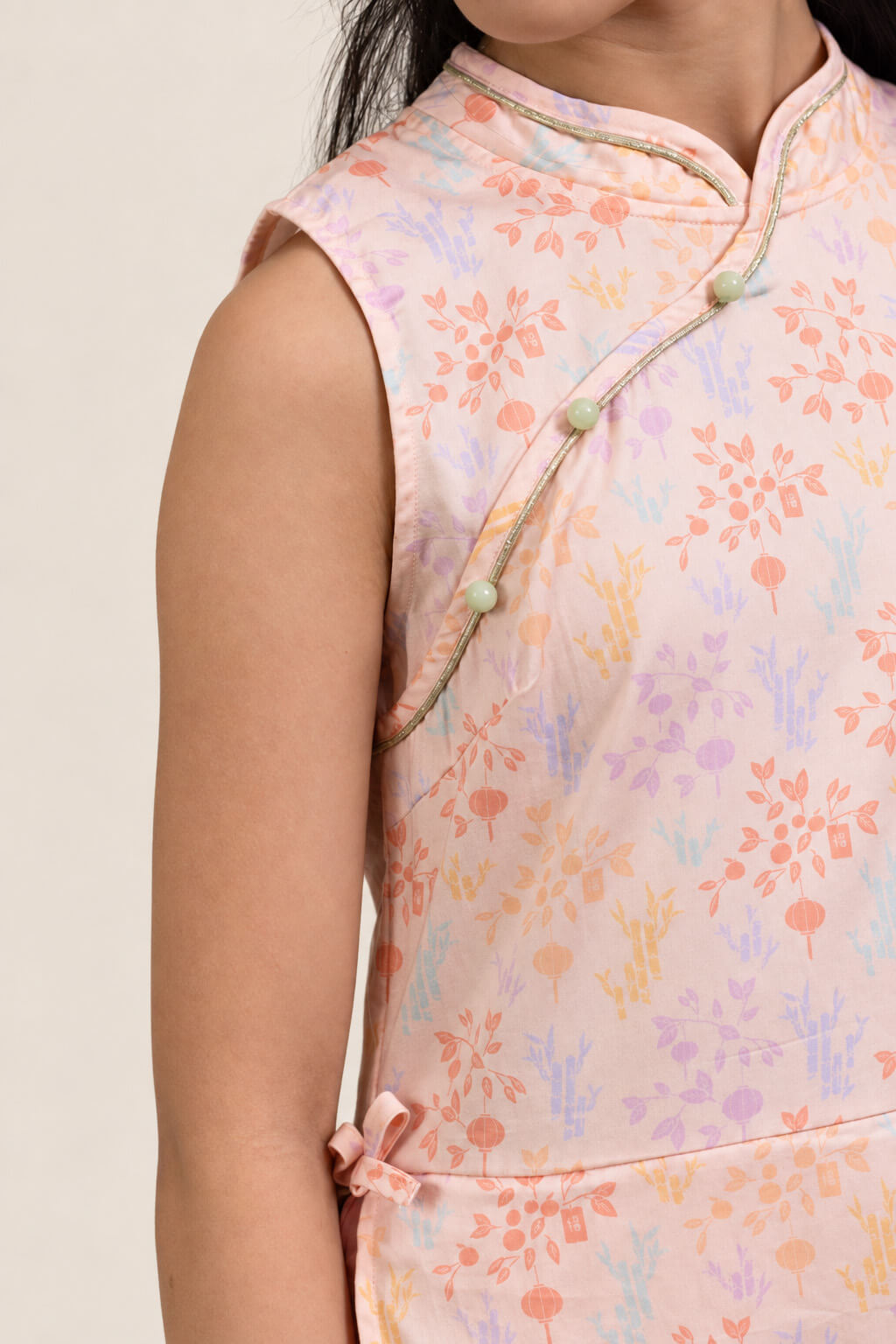 Wrap Cheongsam - Pink Floral Bamboo closeup