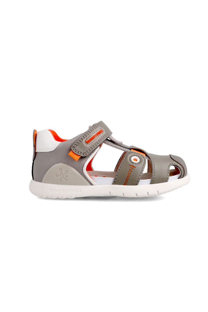 Biomecanics Cerrada Sandals in Beige / Grey | Biomecanics Kids Shoes | The Elly Store The Elly Store