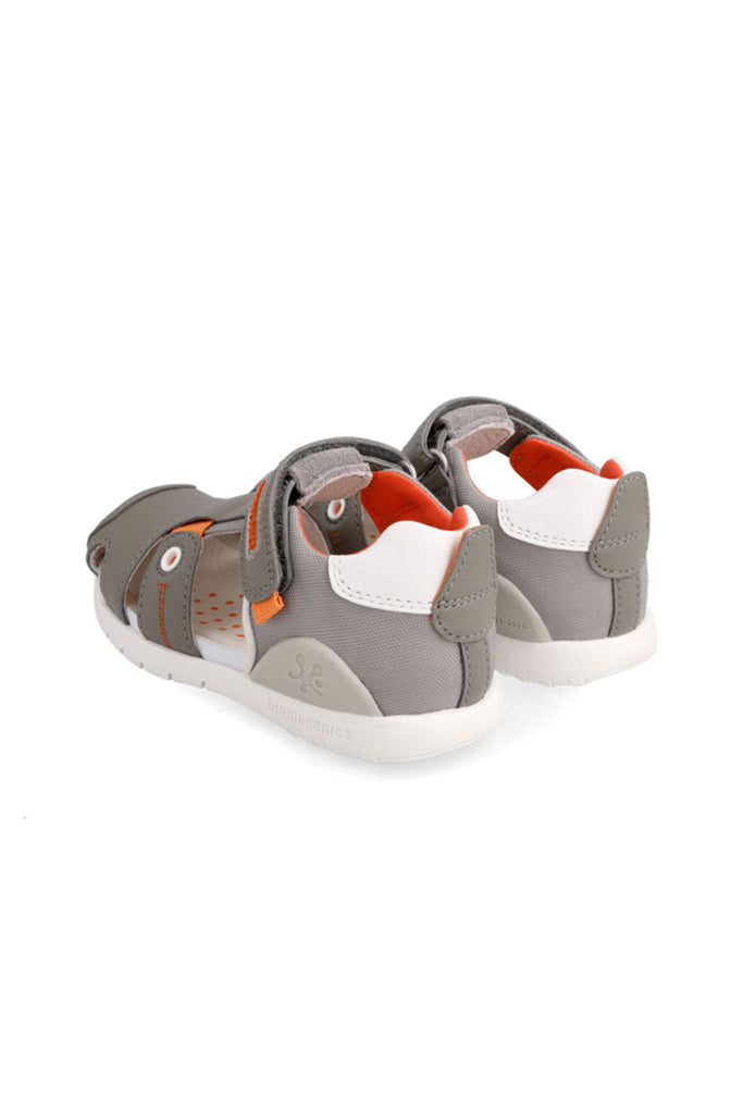 Biomecanics Cerrada Sandals in Beige / Grey | Biomecanics Kids Shoes | The Elly Store