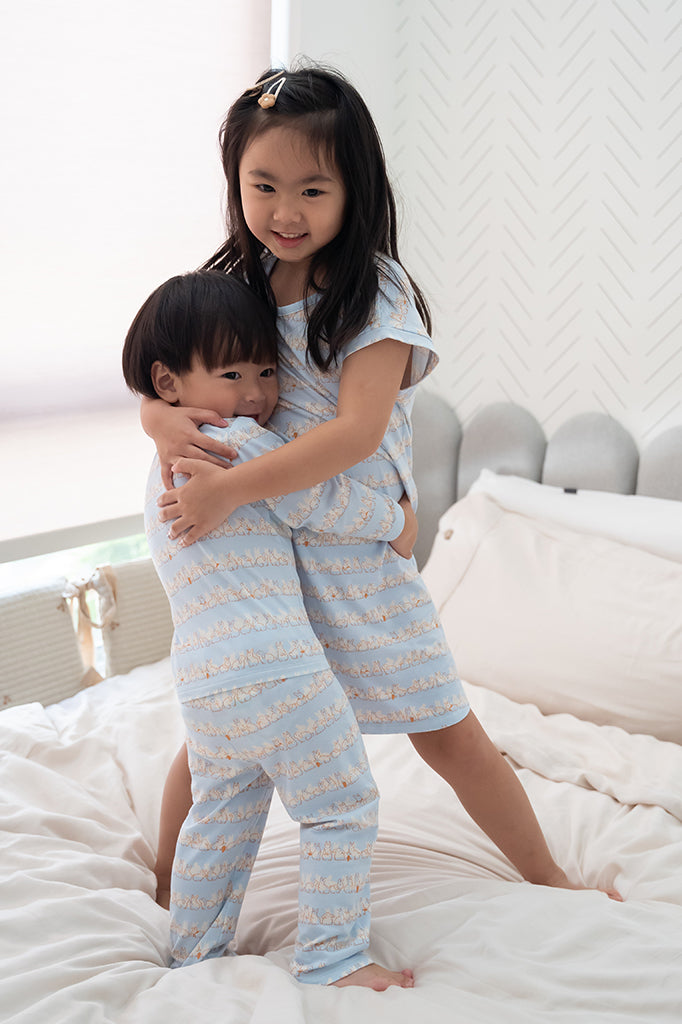 Long-Sleeve Pyjamas Set - Bunnies In A Row | Twinning Family Pyjamas Set | The Elly Store Singapore