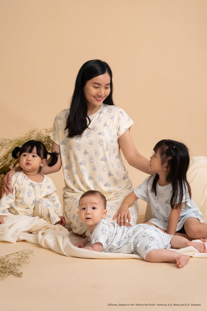 Girl's Nightgown Blue Hunny Pooh family twinning The Elly Store