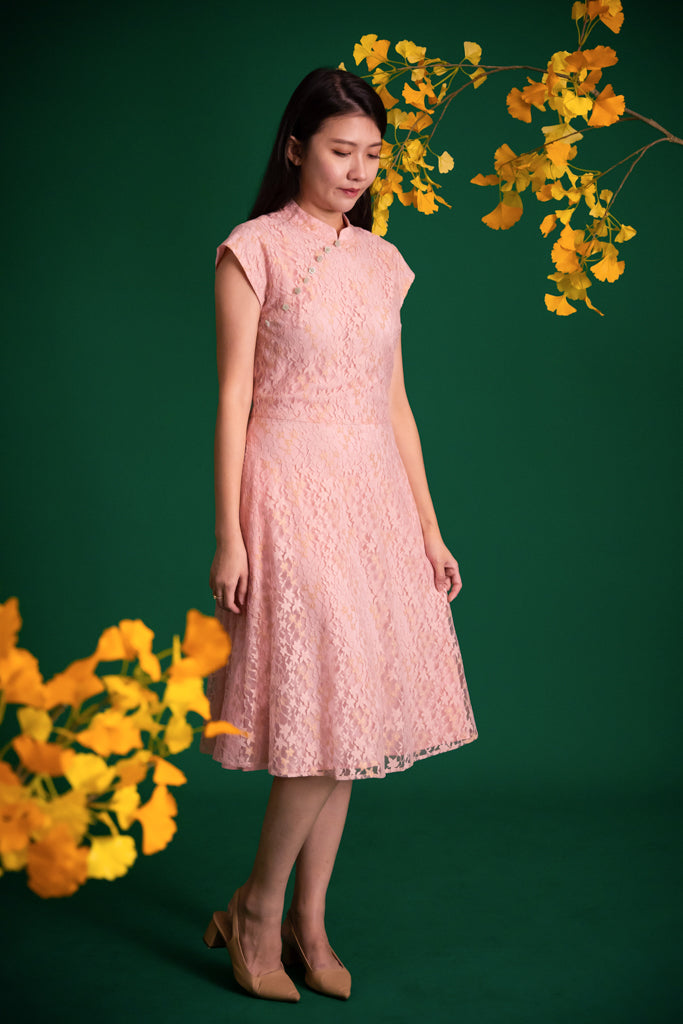 Ladies Holly Cheongsam - Pink Gold Lace | CNY2023 Twinning Family Sets | The Elly Store Singapore The Elly Store