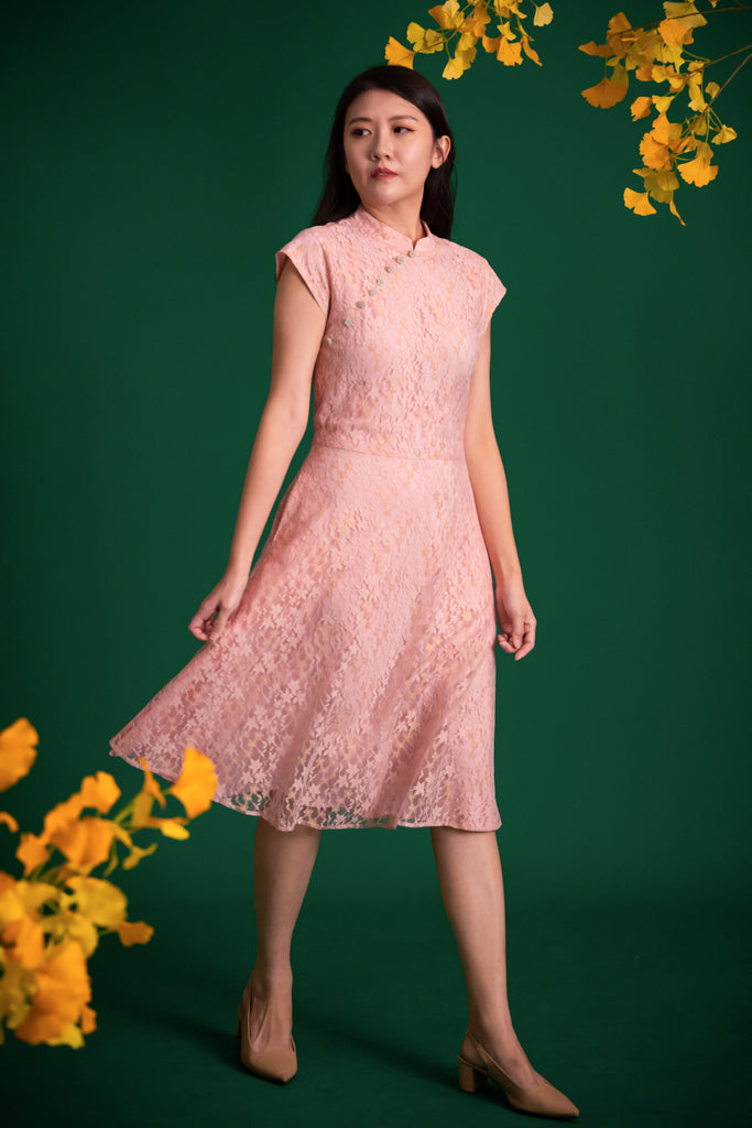 Ladies Holly Cheongsam - Pink Gold Lace | CNY2023 Twinning Family Sets | The Elly Store Singapore The Elly Store