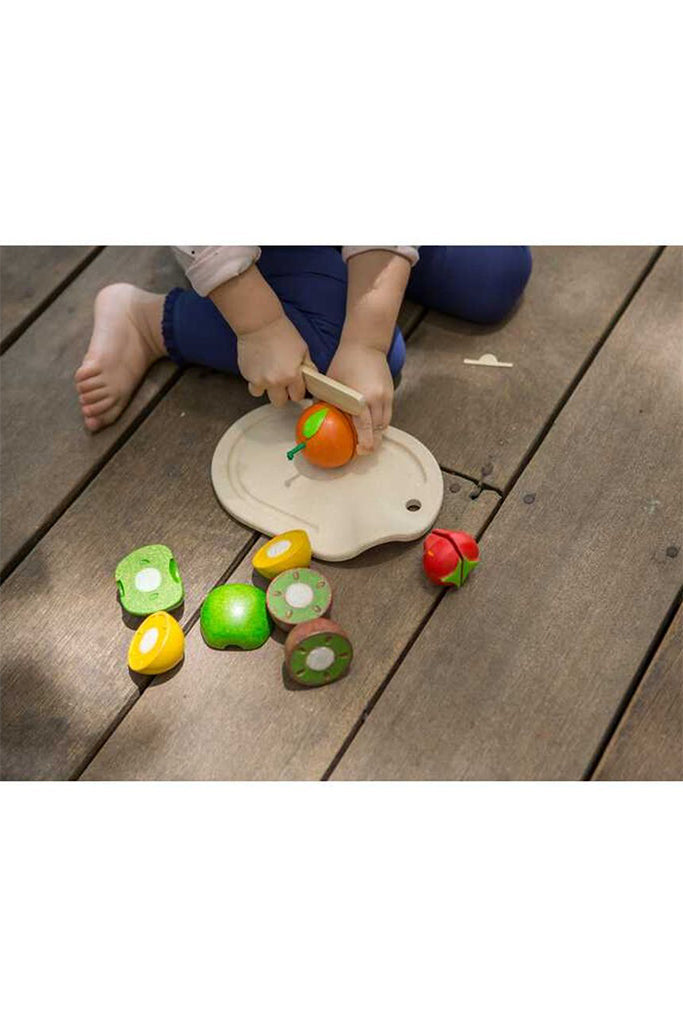 Plan Toys - Assorted Fruits Set (Cutting)
