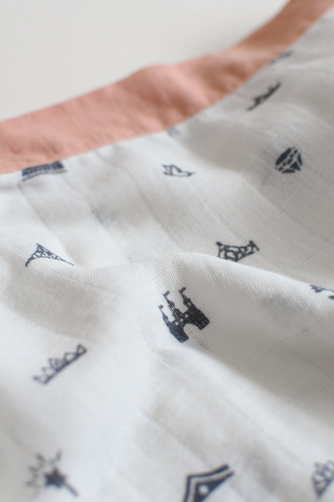 Organic Cotton 4-layer Muslin Blanket - White Crowns | Ideal for Newborn Baby Gifts | The Elly Store Singapore