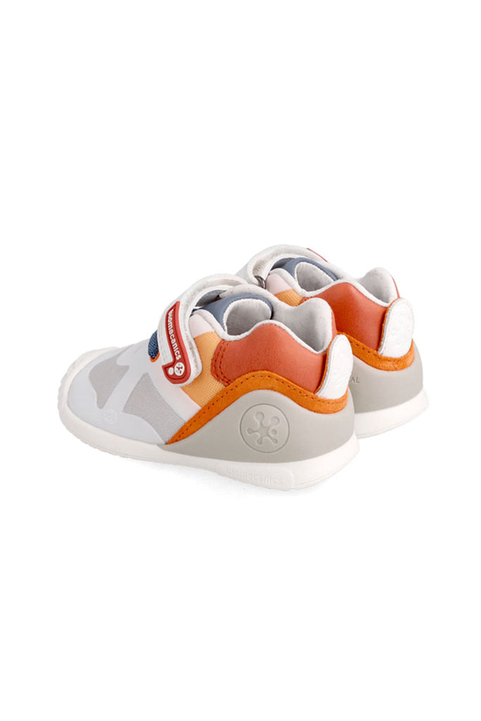 Zapato Sport Shoes White | Biomecanics Kids Shoes | The Elly Store