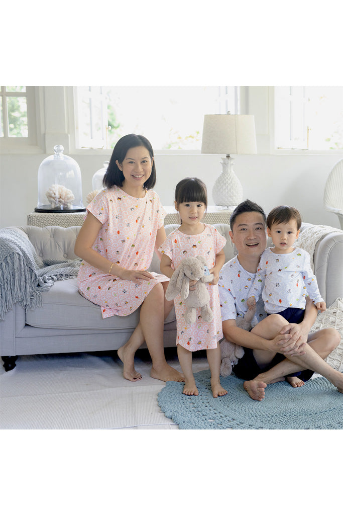 Men&#39;s Short-Sleeve Pyjamas - Blue Wave Tsum Tsum | Twinning Family Pyjamas | The Elly Store Singapore