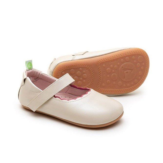 Roundy Shoes - Antique White / Fuchsia Shine | Tip Toey Joey Baby Shoes | The Elly Store