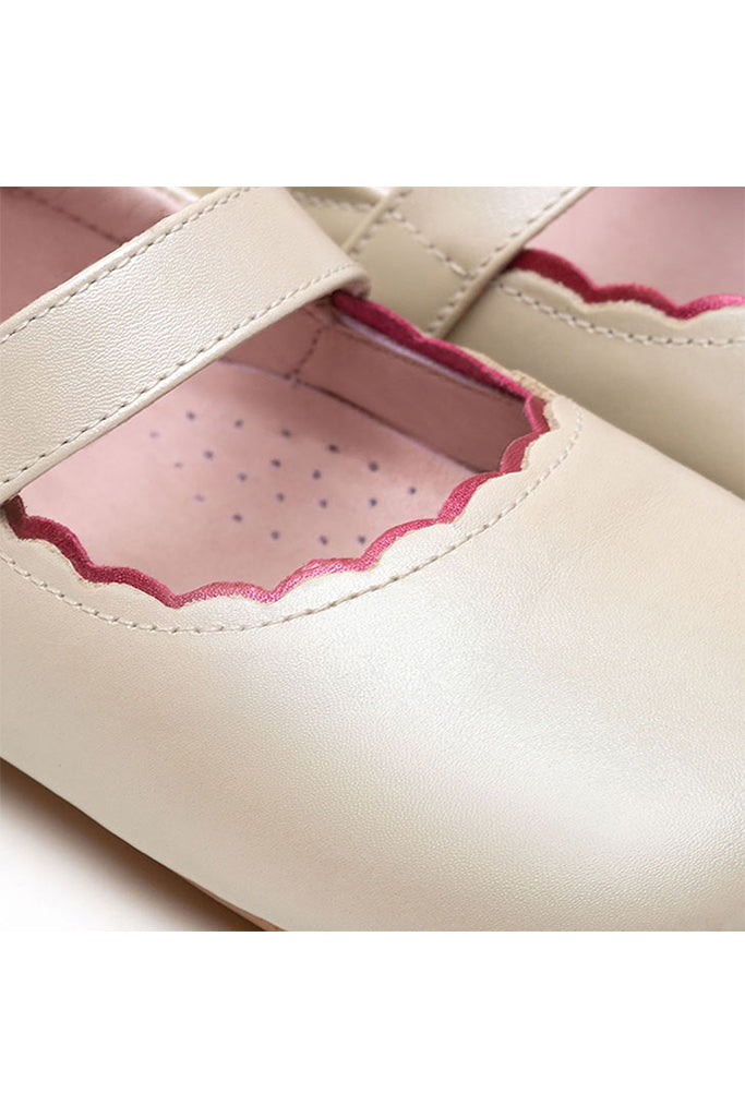 Roundy Shoes - Antique White / Fuchsia Shine | Tip Toey Joey Baby Shoes | The Elly Store